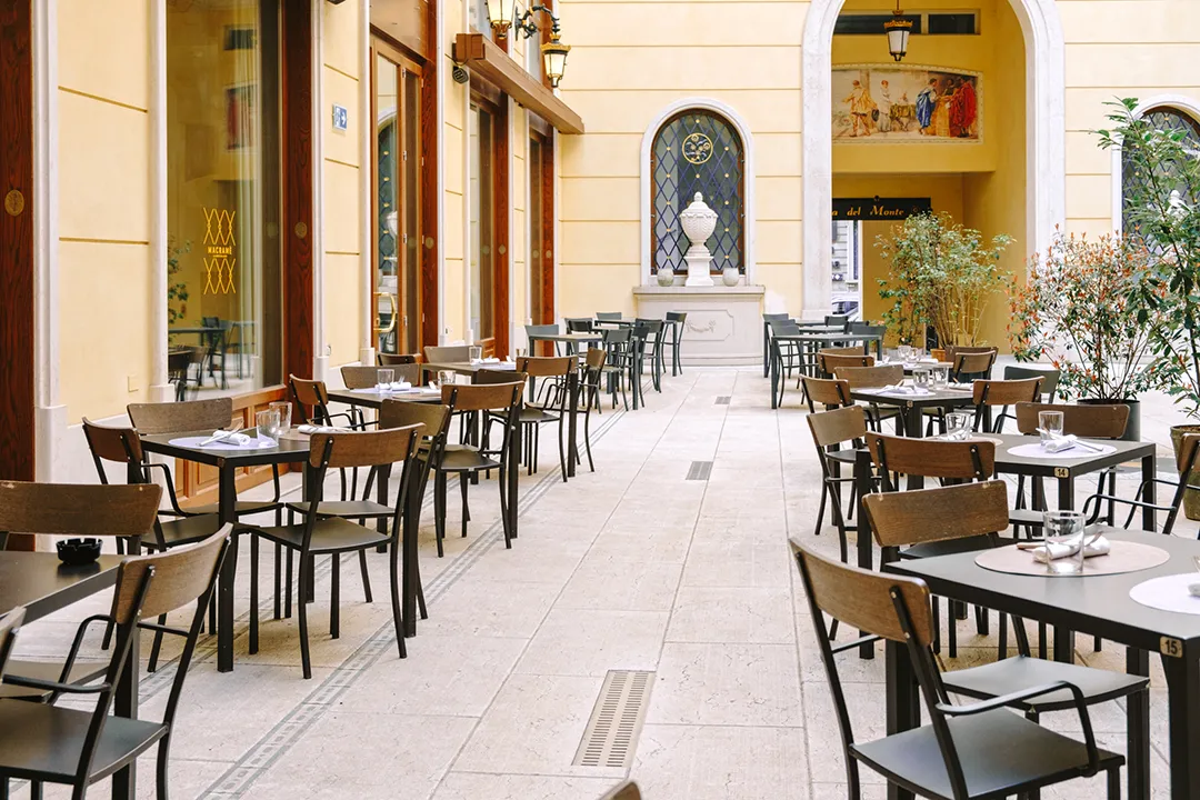 dehors galleria macramè ristorante in centro reggio emilia